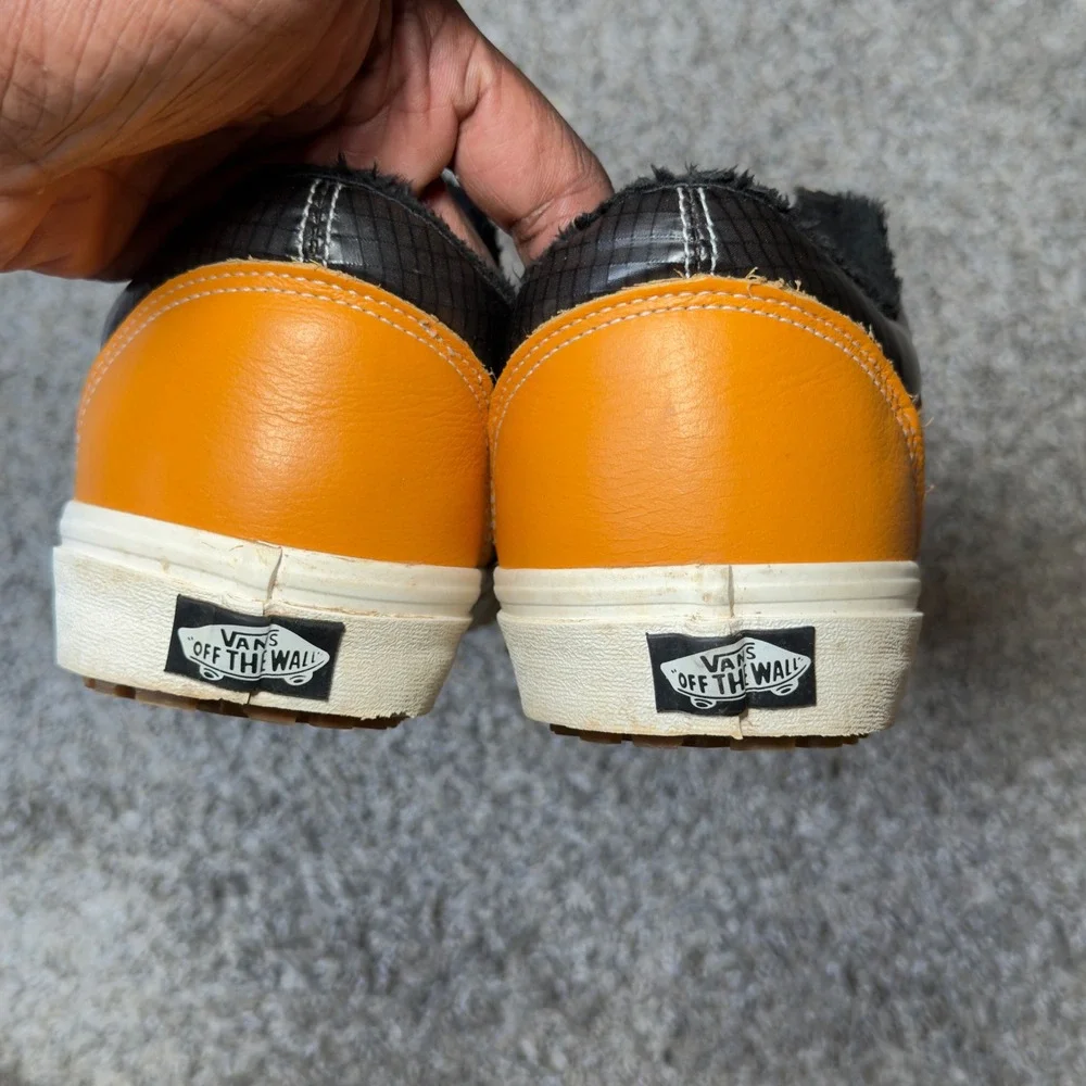 Vans Old Skool MTE Pumpkin Orange Black Leather Ripstop Sneakers Mens 11.5
